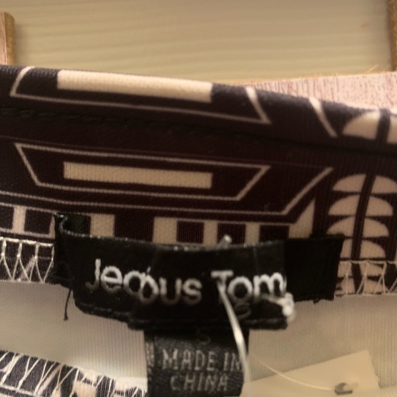 Multi color pencil skirt - Picture 3 of 3